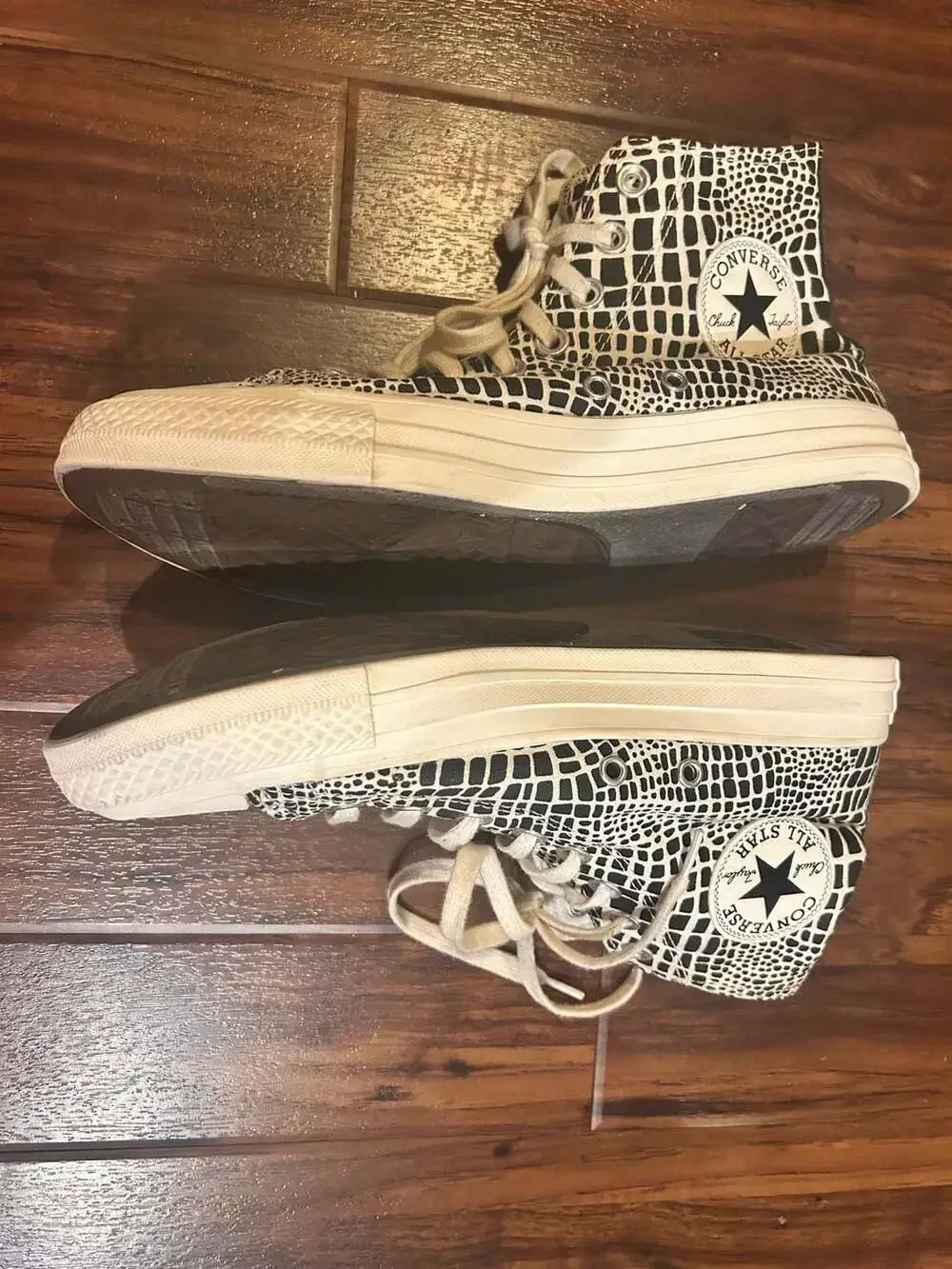 Converse Chuck Taylor All Star High Top Egret Black Canvas Shoes Women’s 8.5 - Picture 6 of 13